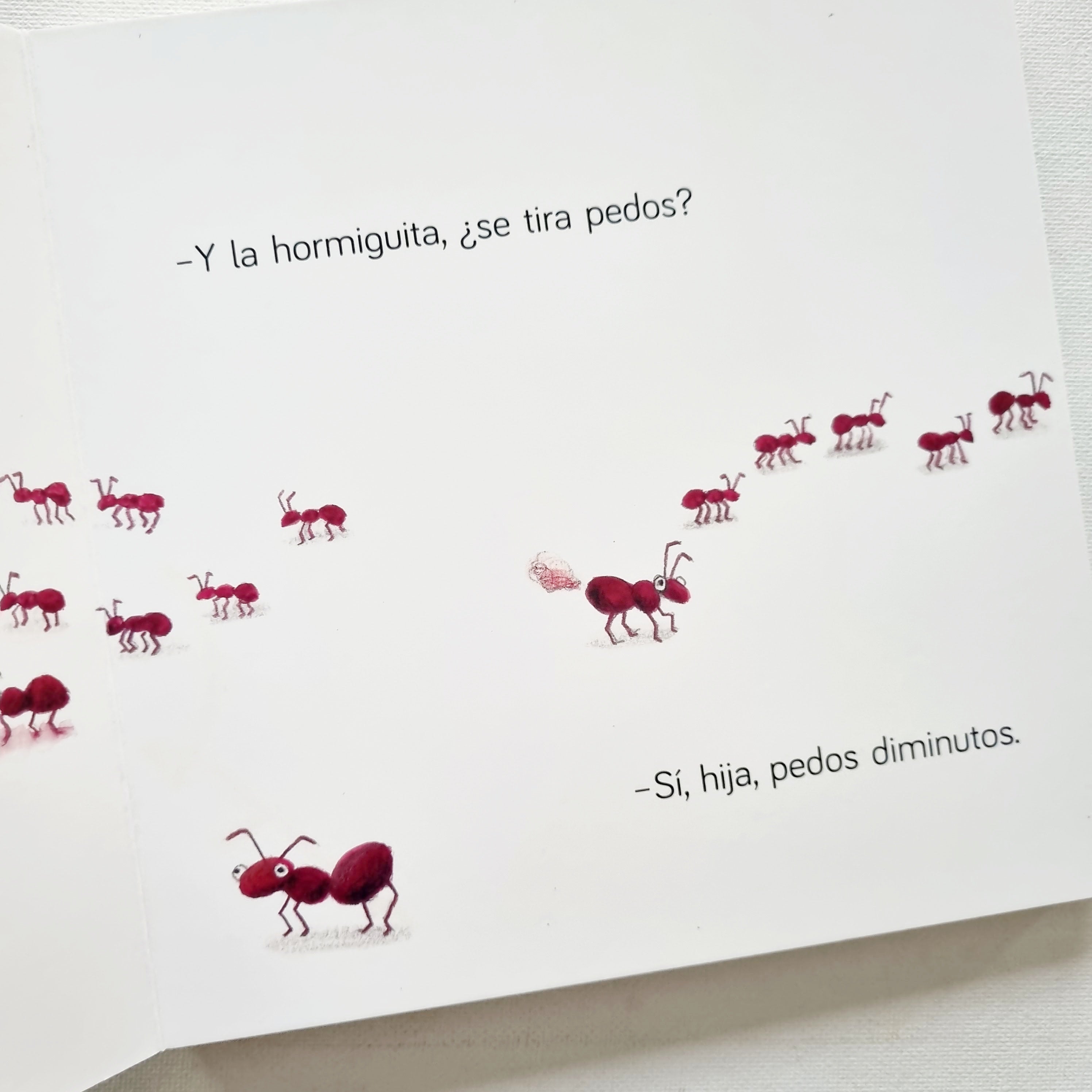 Los animales pequeños también se tiran pedos Los animales pequeños también se tiran pedos